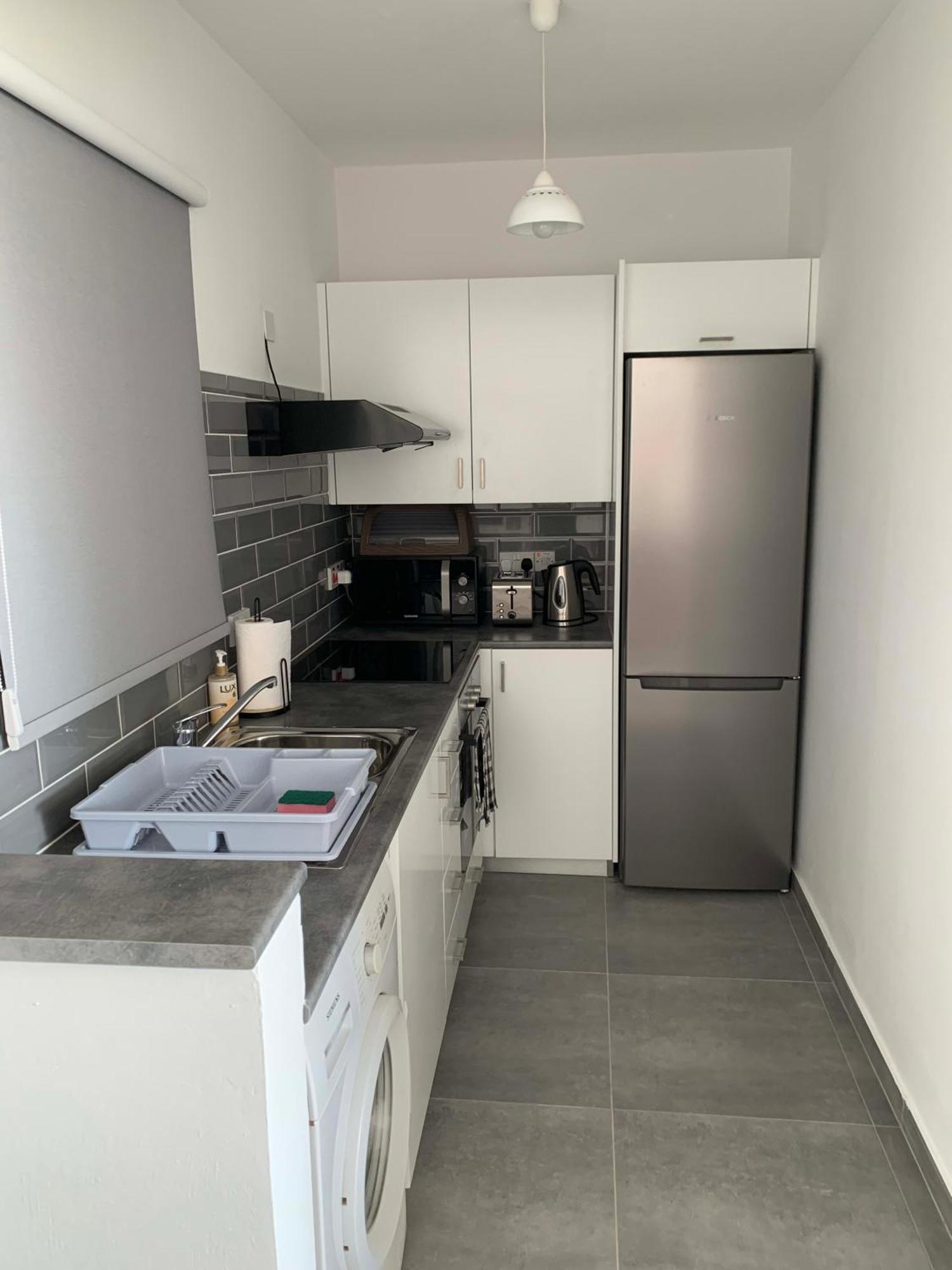 Paradise Gardens 3 - Superb 1 Bed *