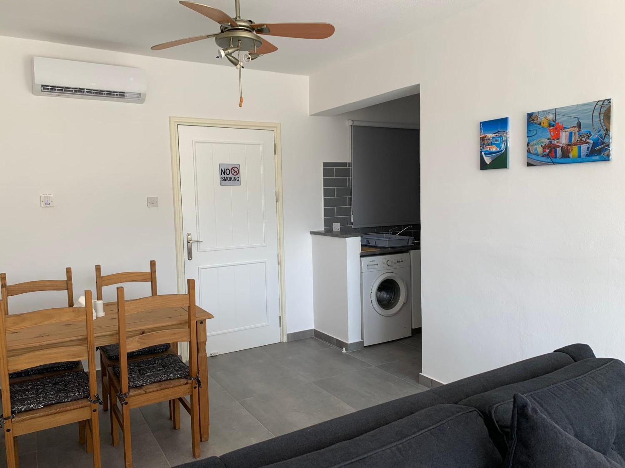Paradise Gardens 3 - Superb 1 Bed *
