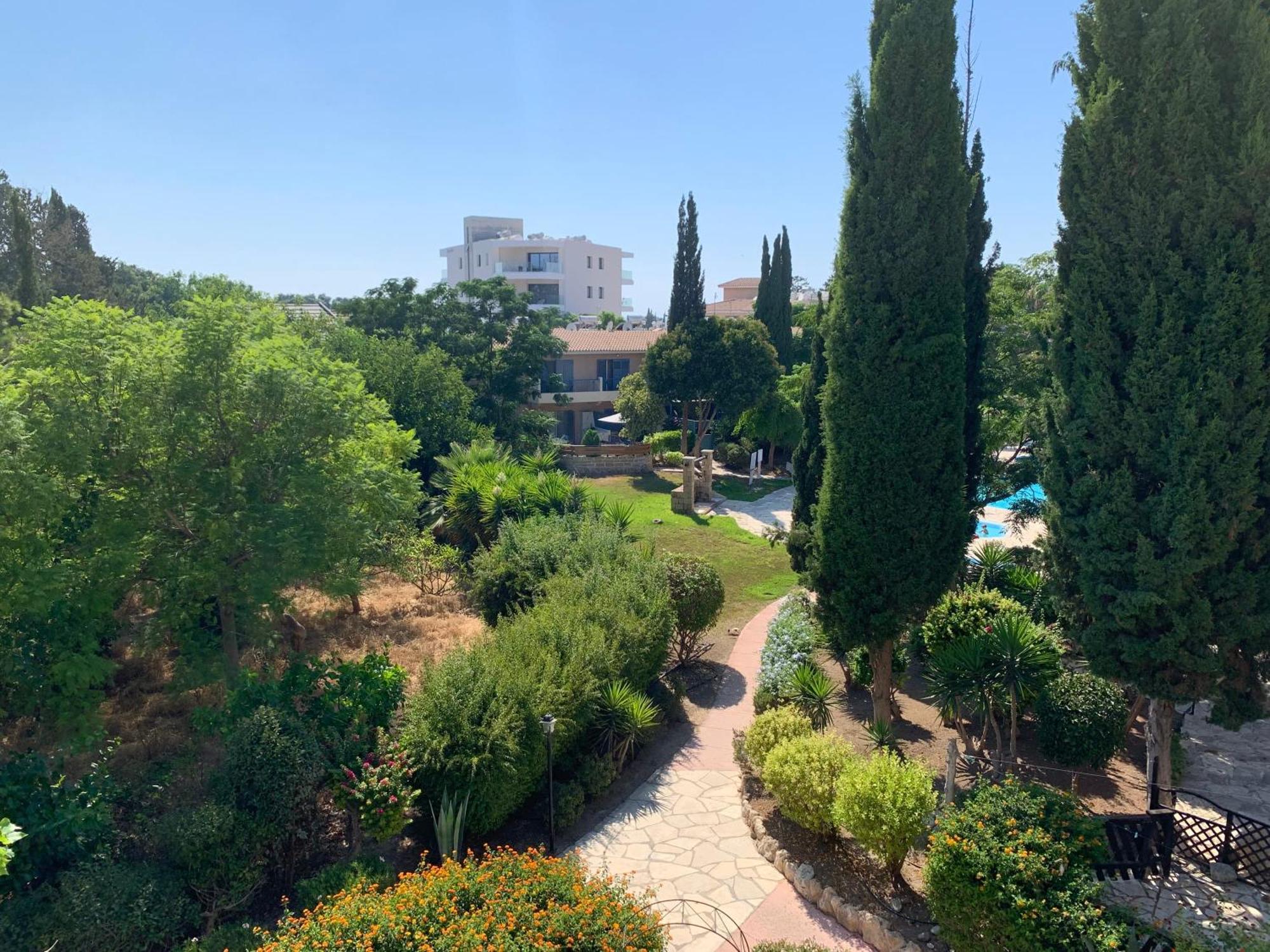 Paradise Gardens 3 - Superb 1 Bed *